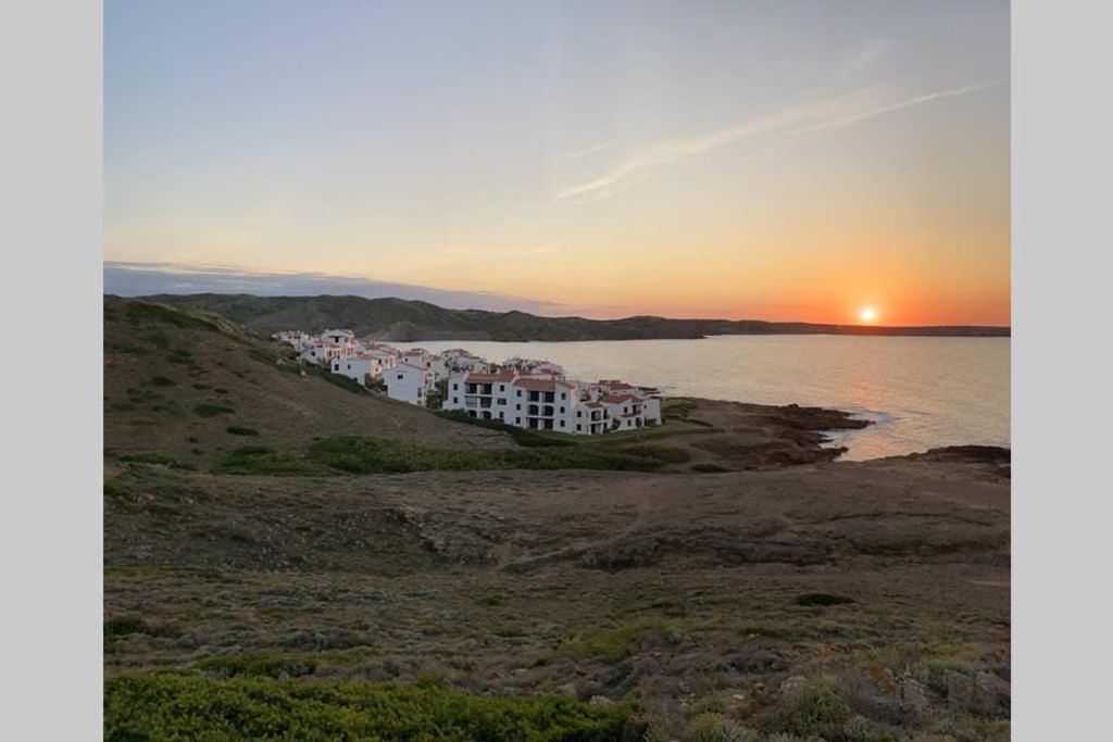 福尔内利斯Miravent Terraza Y Jardin Frente Al Mar Menorca公寓 外观 照片